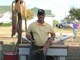 Gary Bond 13 1" ropes cut with 1 swing. New record.